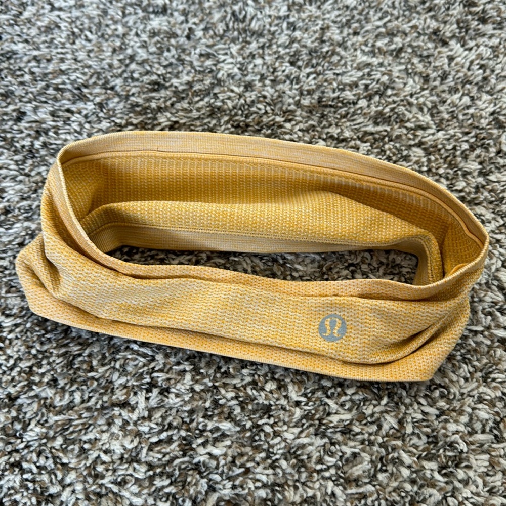 Lululemon Metal Vent Tech headband - OS